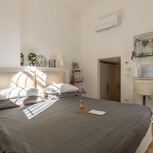 Cozy Room In The Heart Of Como